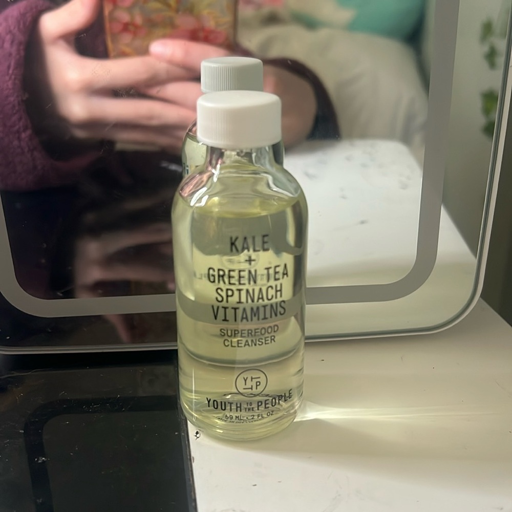 Youth to the People's Kale Green tea + Spinach Cleanser